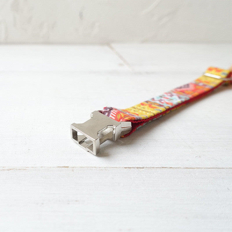 Adjustable pet collar with bell