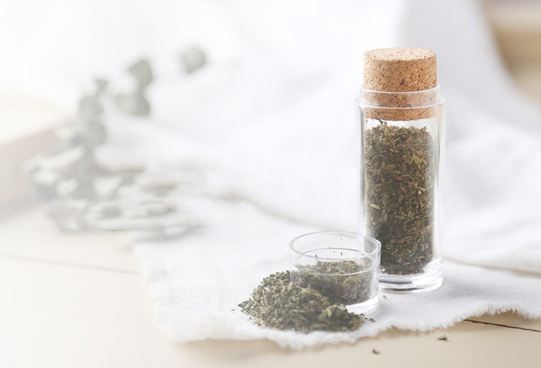 Cat grass cat snacks remove pills to clean the mouth