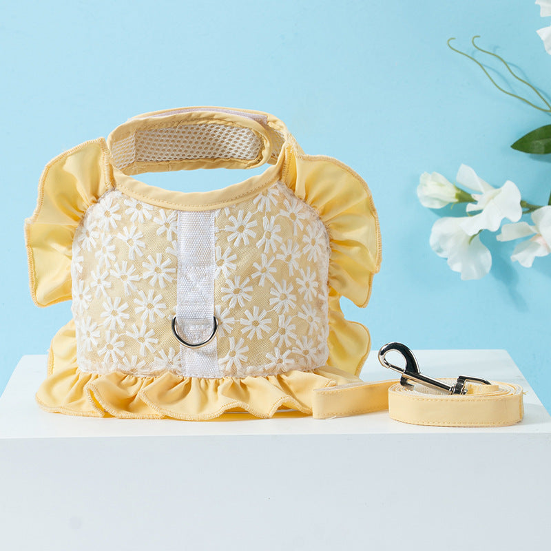 Spring Pet Outgoing Little Daisy Embroidery Traction Strap Chest Strap
