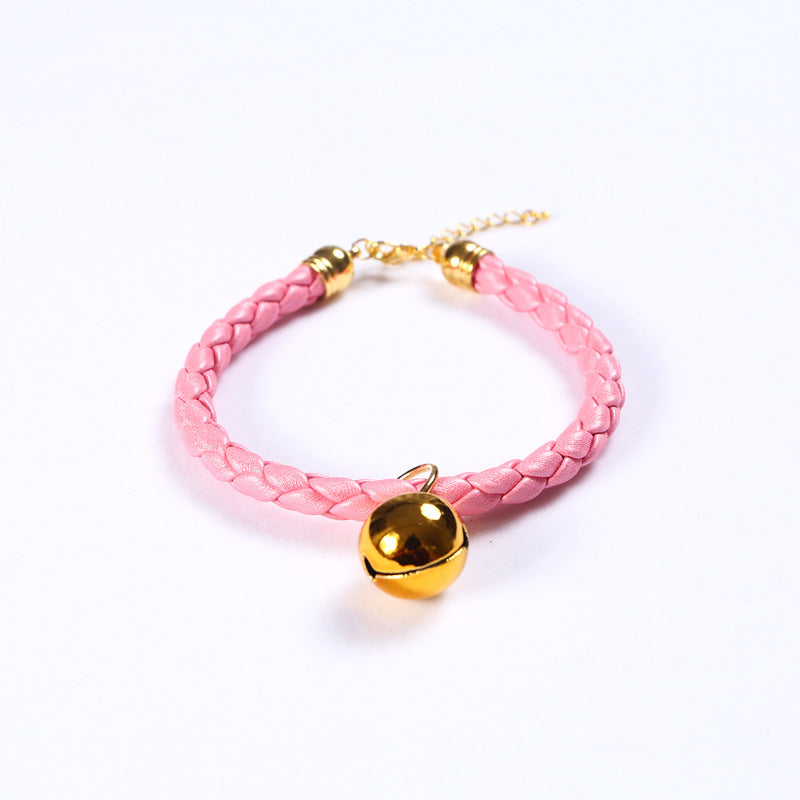 Preparation of PU leather adjustable pet bell