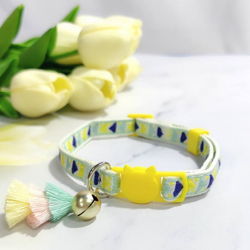 Ondaum Pet Anti-Suffocation Safety Buckle Cat Collar with Tassel Bell – Adjustable Anchor Chain Rope