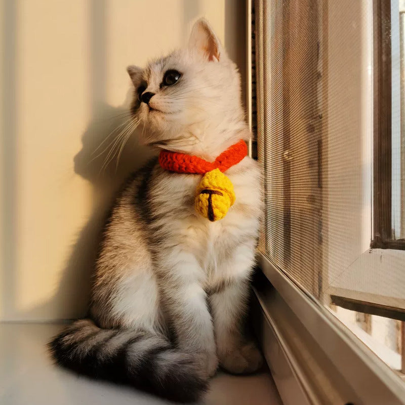 Adjustable Wool Cartoon Pet Collar – Red & Yellow | Festive Cat Collar for All Seasons