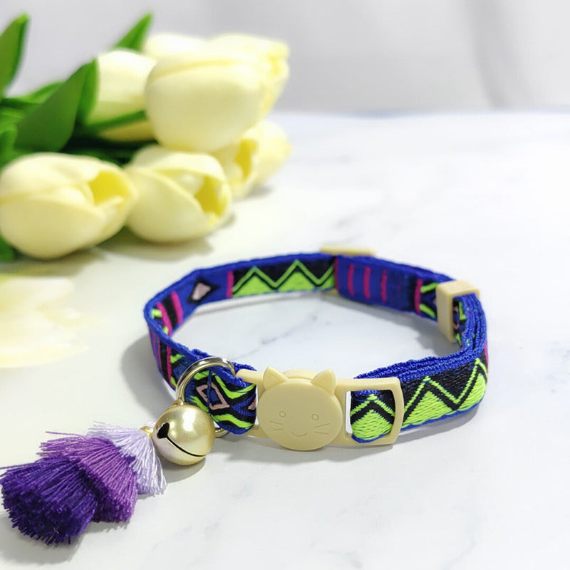 Ondaum Pet Anti-Suffocation Safety Buckle Cat Collar with Tassel Bell – Adjustable Anchor Chain Rope