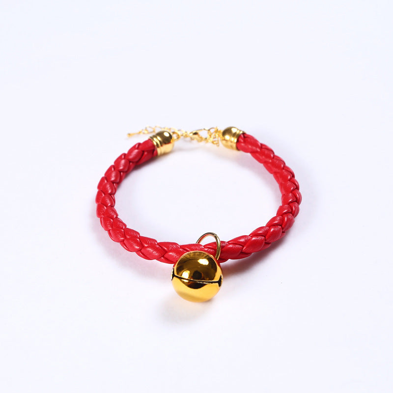 Preparation of PU leather adjustable pet bell