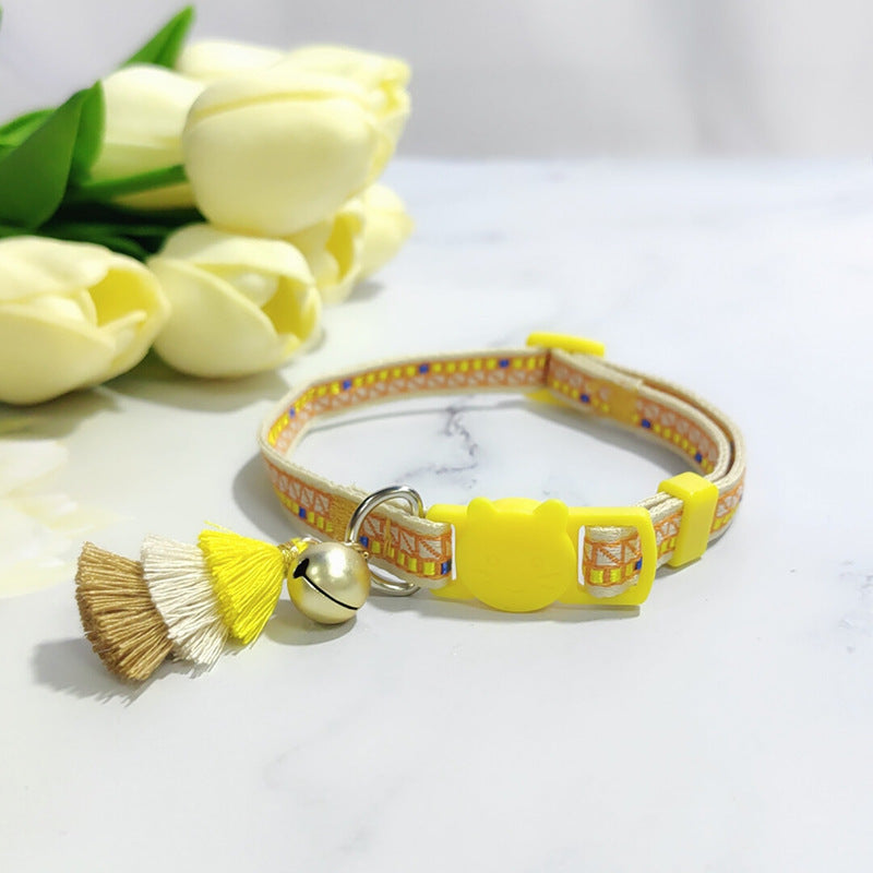 Ondaum Pet Anti-Suffocation Safety Buckle Cat Collar with Tassel Bell – Adjustable Anchor Chain Rope