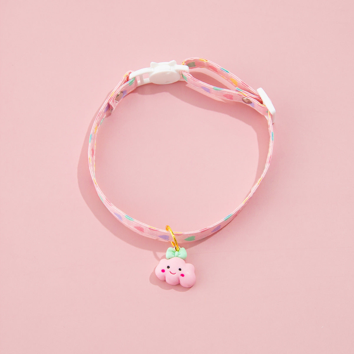Ondaum Adjustable Cat Collar with Love Pattern – Stylish and Comfortable Pet Decorations