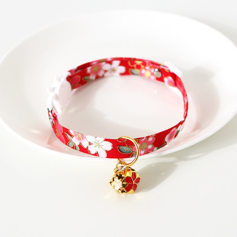 Adjustable Pet Flower Hollow Bell Collar