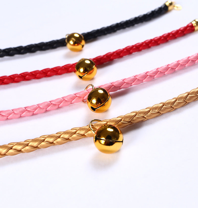 Preparation of PU leather adjustable pet bell
