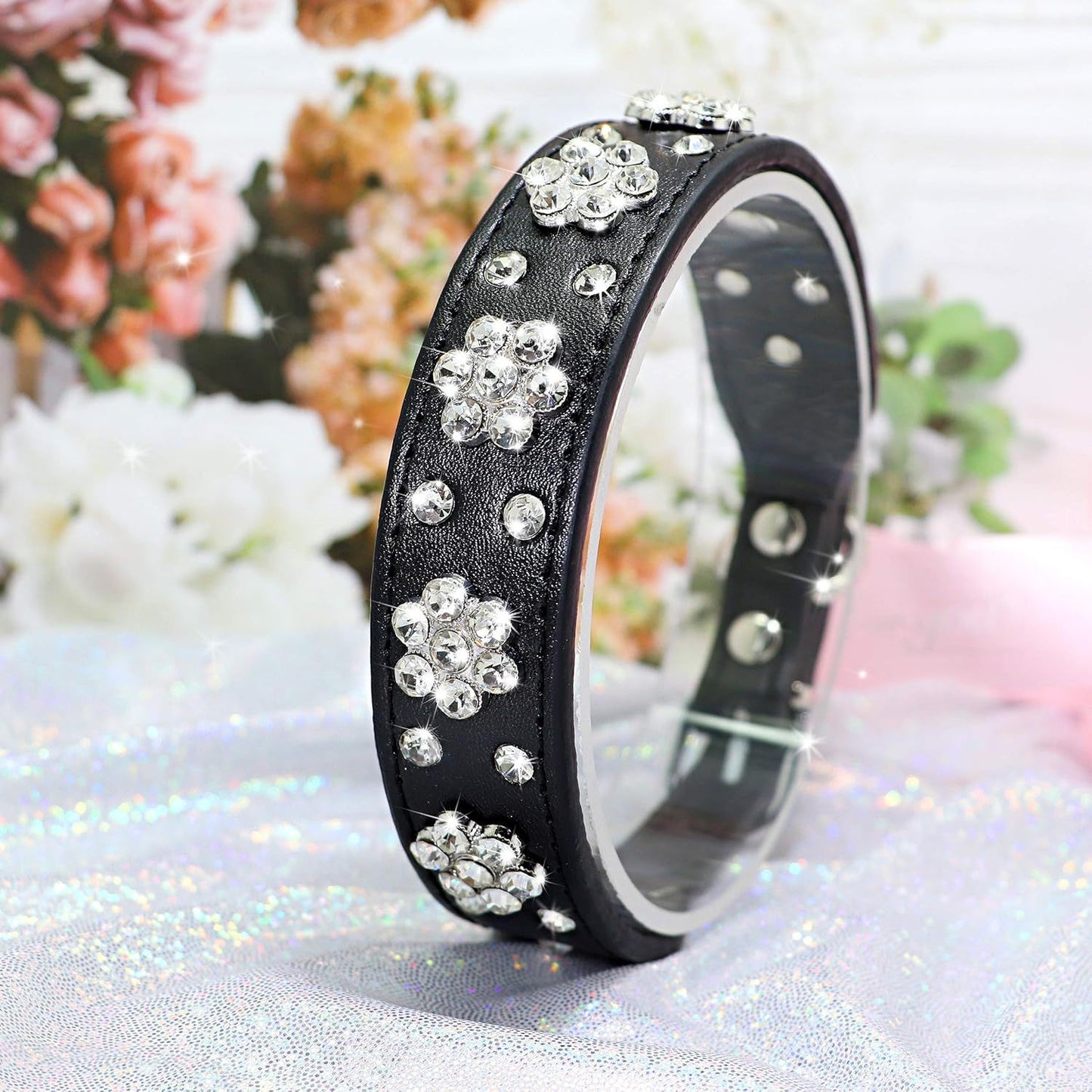 Ondaum Cute PU Leather Dog Collar - Rhinestone Flower Pattern Studded Collar for Small and Medium Dogs