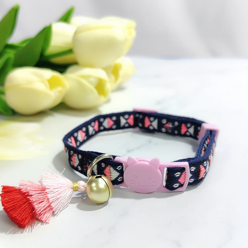 Ondaum Pet Anti-Suffocation Safety Buckle Cat Collar with Tassel Bell – Adjustable Anchor Chain Rope