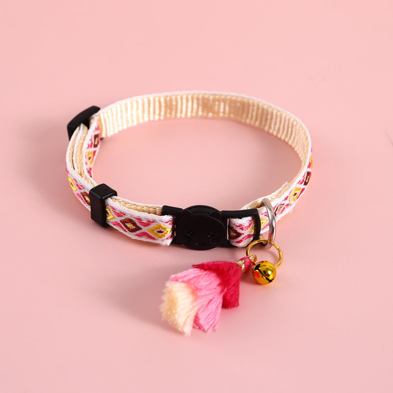 Elegant Grid-Pattern Pet Collar – Stylish & Safe Design