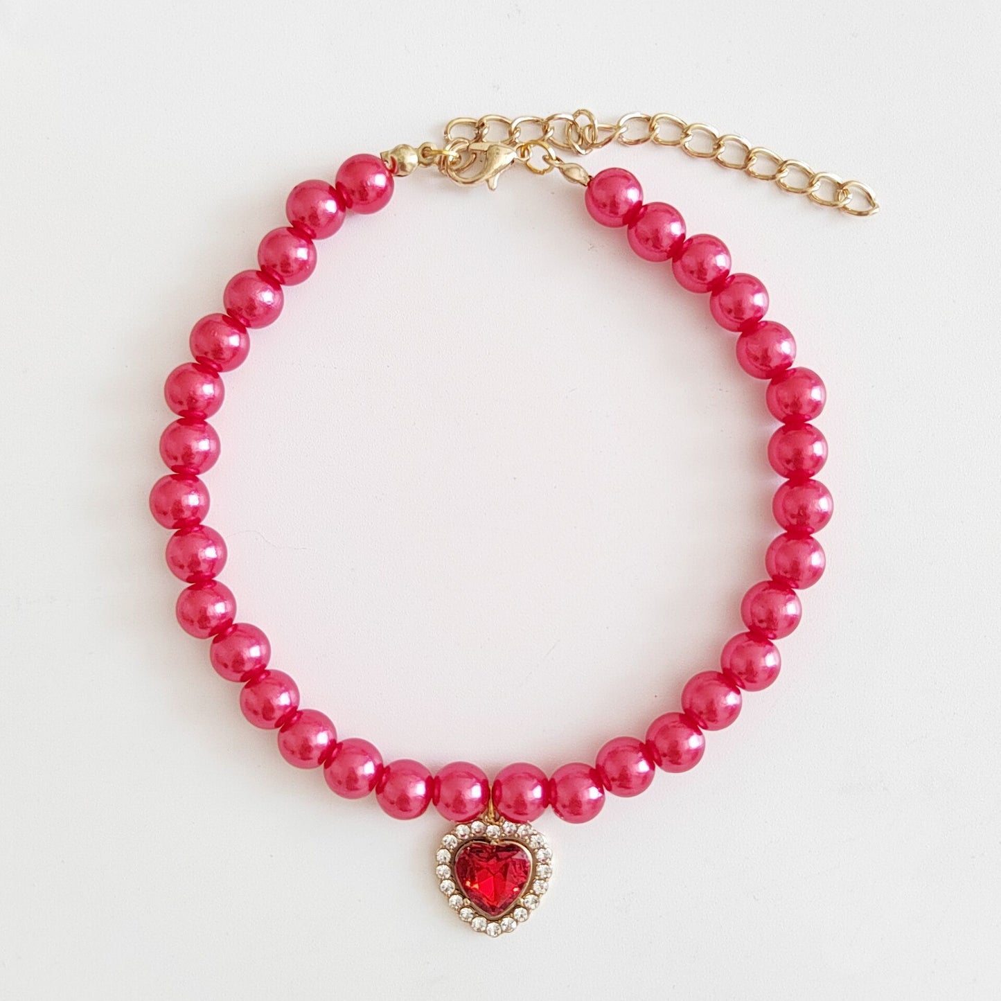 Ondaum Pet Necklace Cat Pearl Pendant Collar – Colorful Gemstone Heart Charm, Adjustable Sizes, Elegant Imitation Pearl Design for Pets